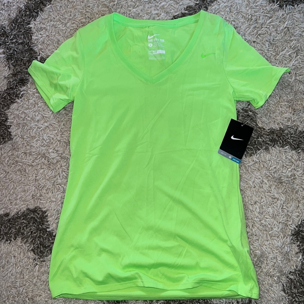 The Nike Tee dri-fit